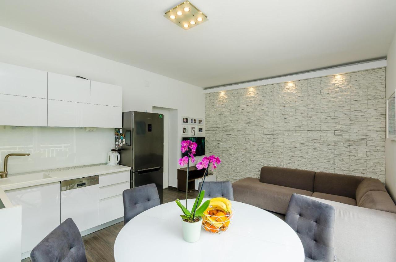 Apartment Lise Mokosica Дубровник Екстер'єр фото